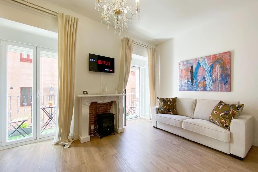 New Lavapies Spacious Flat, 2 Bedrooms And 2 Balconies Мадрид Экстерьер фото