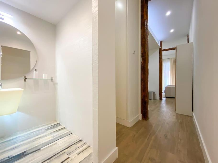 New Lavapies Spacious Flat, 2 Bedrooms And 2 Balconies Мадрид Экстерьер фото