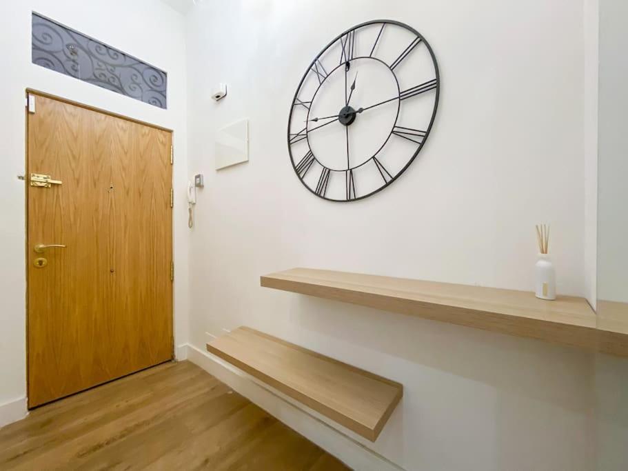 New Lavapies Spacious Flat, 2 Bedrooms And 2 Balconies Мадрид Экстерьер фото